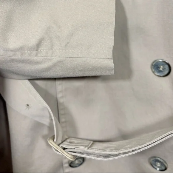 Men's Misty Harbor Size 44 Tan Double-Breasted Trench Coat - Picture 4 of 16